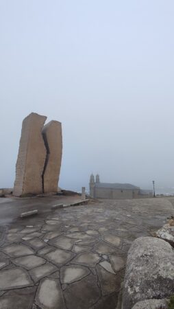 La herida del mar en la piedra 